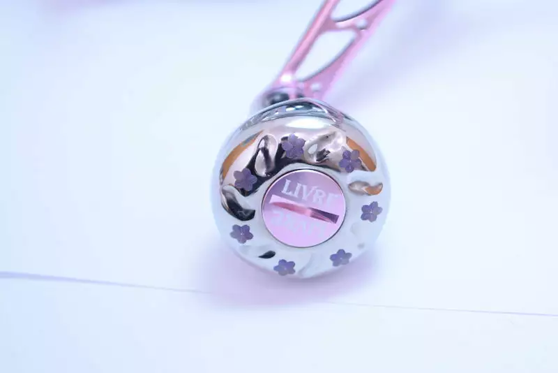 Livre Wing Sakura Edition 110 + EF30 (Limited Edition) 7 Livre Wing Sakura Edition 110 + EF30 (Limited Edition) - Image 5